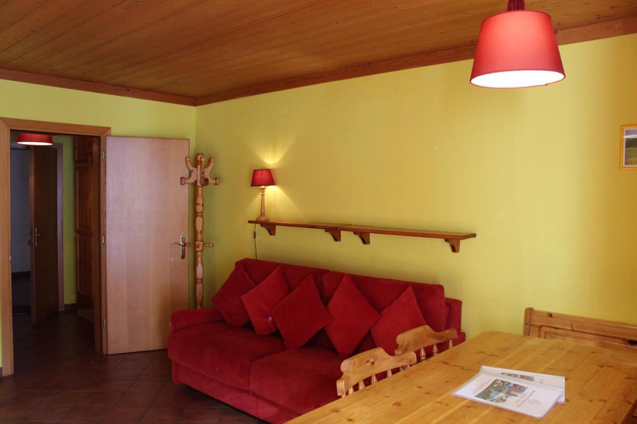Aparthotel Residenze Sonnenschein Casa Rossa Villabassa Exterior foto