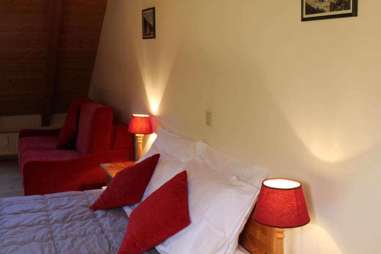 Aparthotel Residenze Sonnenschein Casa Rossa Villabassa Exterior foto