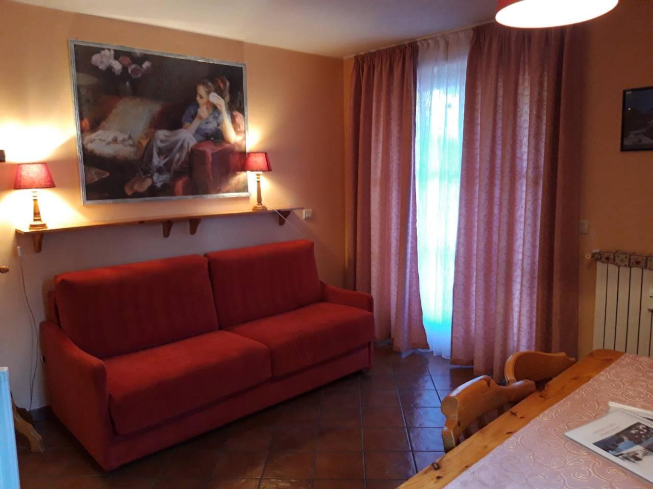 Aparthotel Residenze Sonnenschein Casa Rossa Villabassa Exterior foto